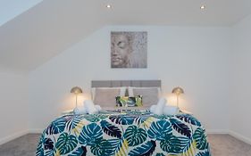 The Arches New Modern 2Br